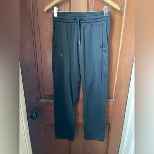 Under Armour boys youth large loose black athletic pants